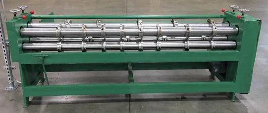 Joy Packaging’s corrugated board cutting equipment